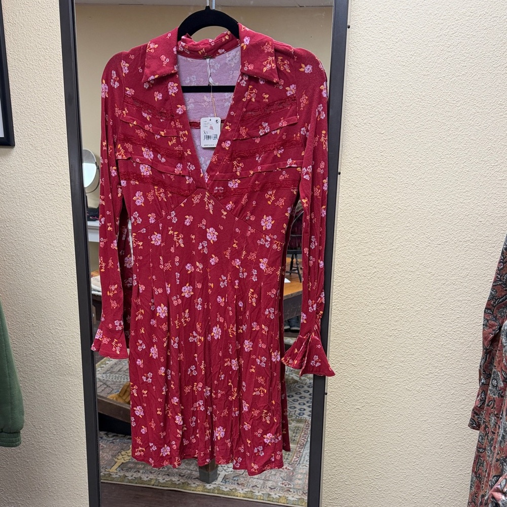 Free People Red Floral Long-Sleeve V-Neck Dress